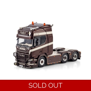 WSI VOLVO A60H 1/50スケールモデル Amazon.com: WSI for Volvo A60H EC210B Dump Trucks 61-2000 1/50